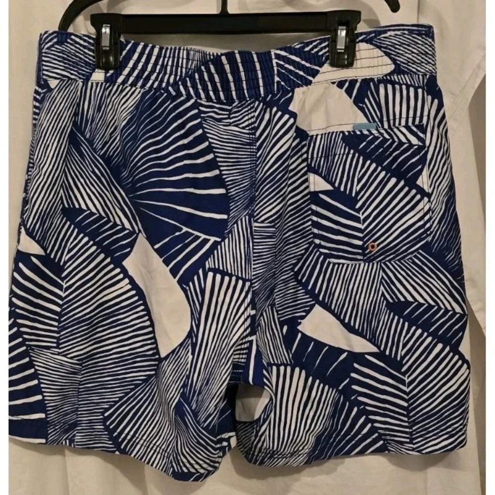 Nautica quick Dry Men's board‎ shorts lined white blue size L